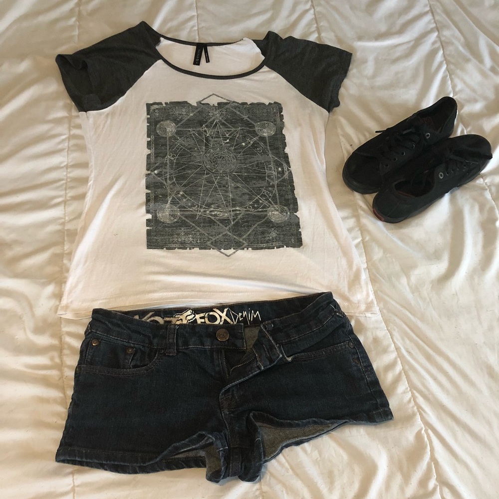 NWOT Full Tilt T